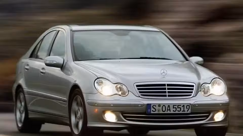 Mercedes Benz C220